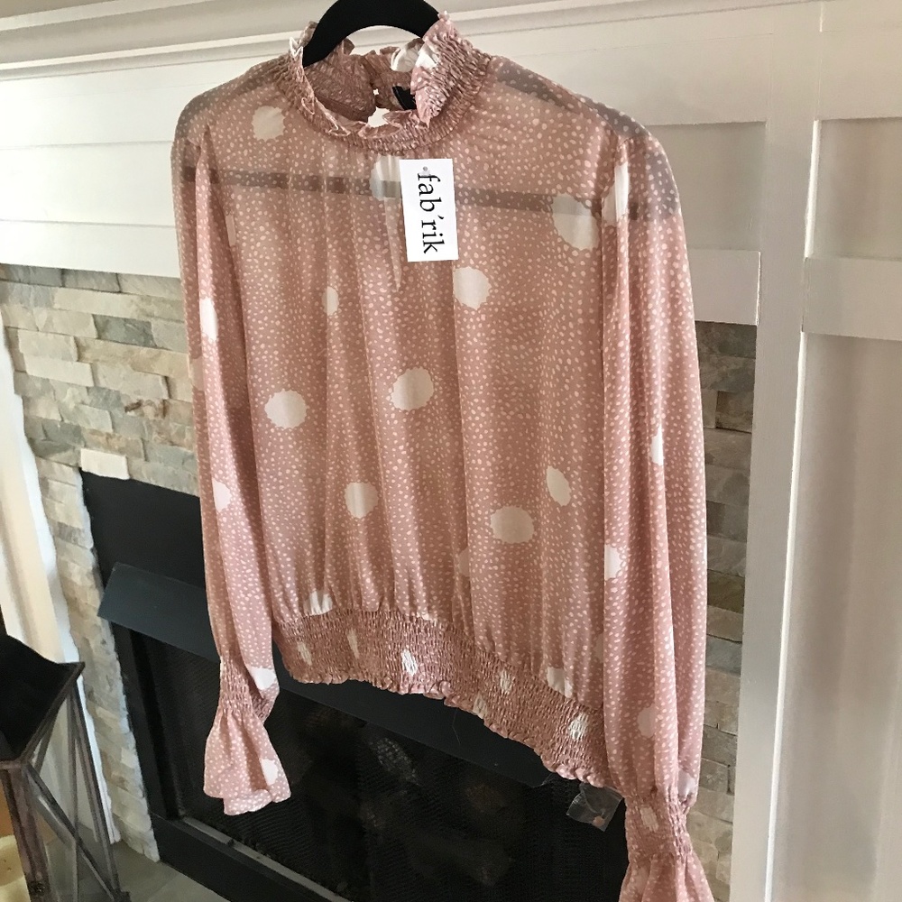 New With Tags Fabrik Blouse